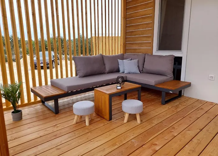 Mobile Blue Wave Camping